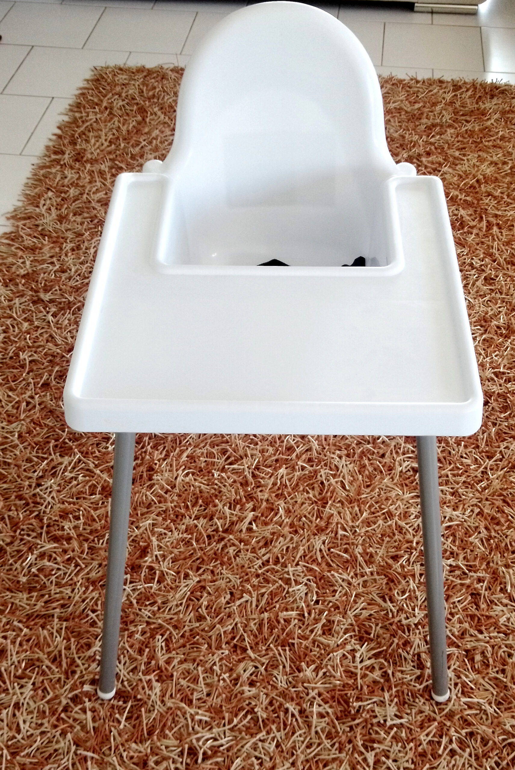 High chair for newborn to two year olds